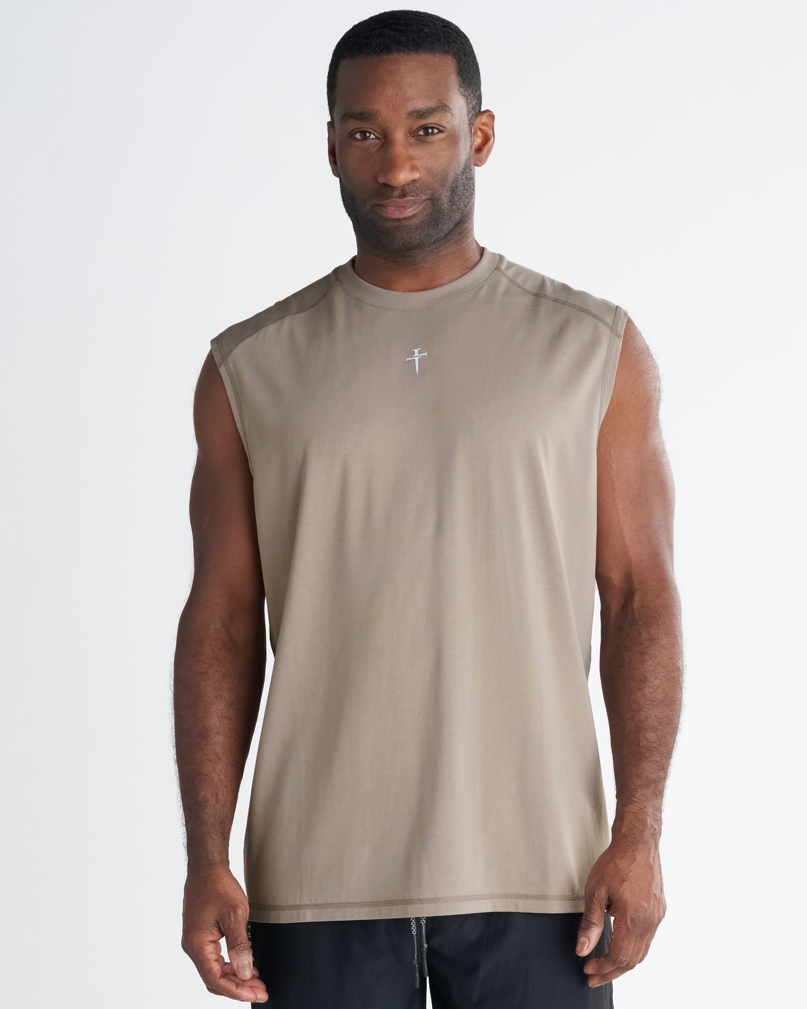 Core Raglan Cutoff - Sand