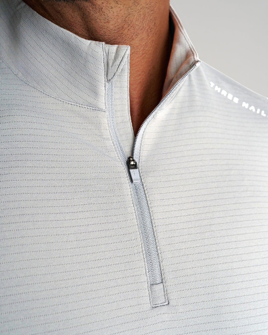 Aion-Lite™ Quarter Zip - White