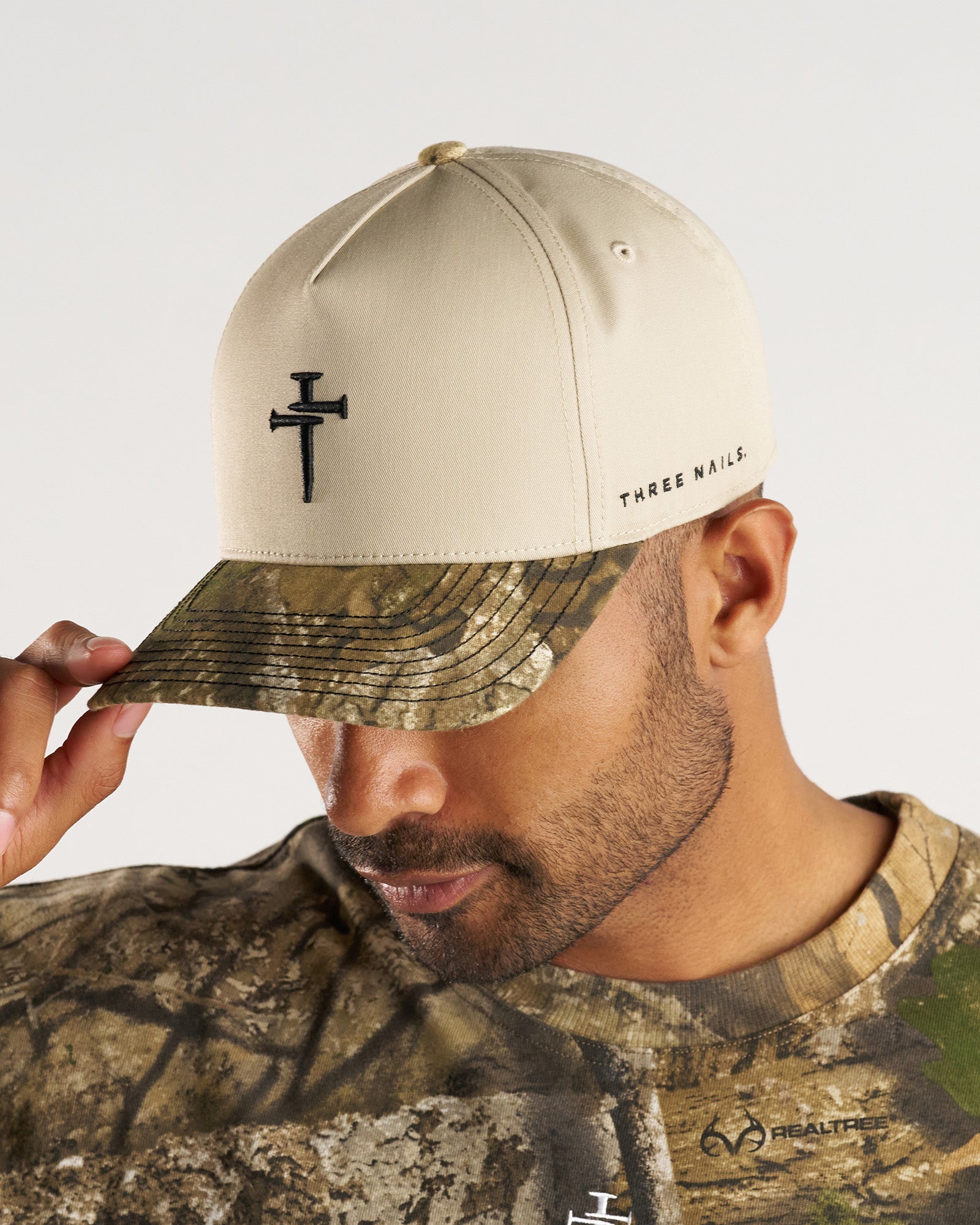 Signature Two-Tone Hat - Realtree Camo
